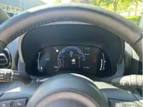 Toyota Yaris Cross (2025) thumbnail 23