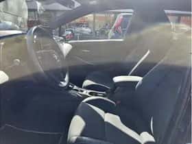 Toyota Corolla (2025) thumbnail 12
