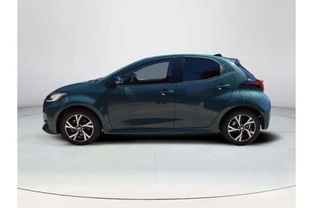 Toyota Yaris (2025) thumbnail 2