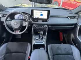 Toyota RAV4 (2024) thumbnail 15