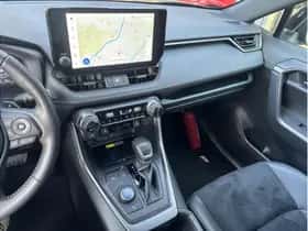 Toyota RAV4 (2024) thumbnail 17