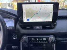 Toyota RAV4 (2024) thumbnail 18