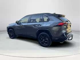 Toyota RAV4 (2024) thumbnail 3