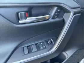 Toyota RAV4 (2024) thumbnail 31