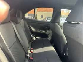 Toyota Yaris Cross (2024) thumbnail 15