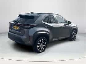 Toyota Yaris Cross (2024) thumbnail 5