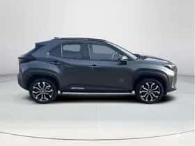 Toyota Yaris Cross (2024) thumbnail 6