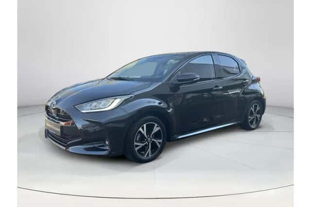 Toyota Yaris (2025) thumbnail 1