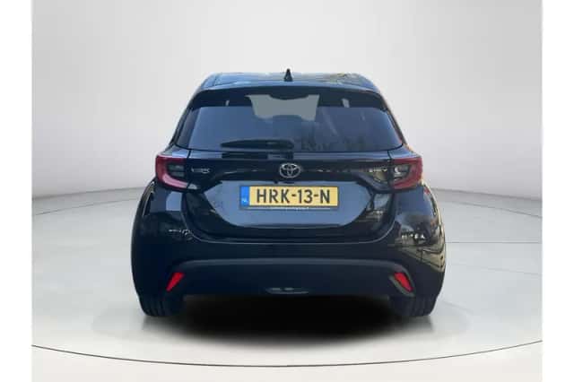 Toyota Yaris (2025) thumbnail 4