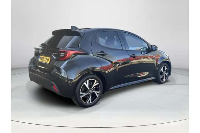 Toyota Yaris (2025) thumbnail 5
