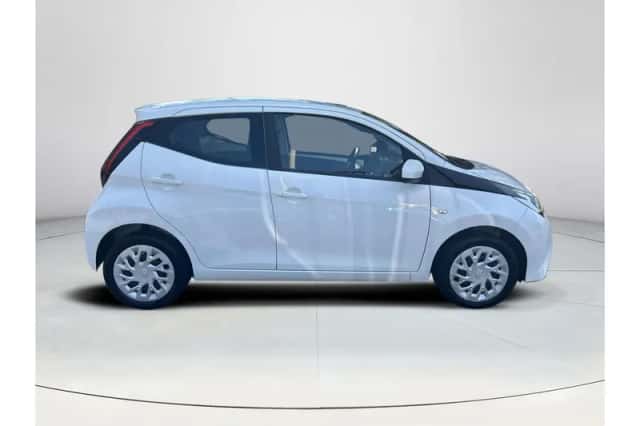 Toyota Aygo (2020) thumbnail 6