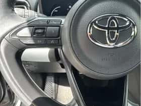 Toyota Yaris Cross (2022) thumbnail 25