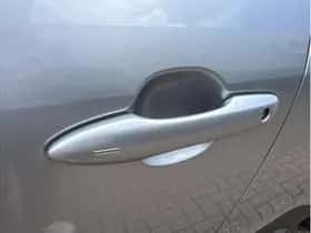 Toyota Yaris Cross (2022) thumbnail 35