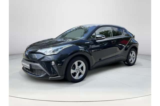 Toyota C-HR (2022) thumbnail 1