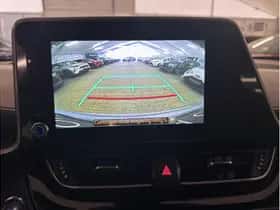 Toyota C-HR (2023) thumbnail 18
