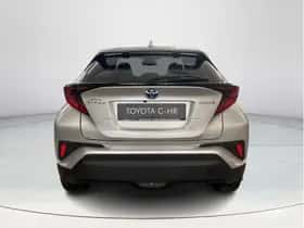 Toyota C-HR (2023) thumbnail 4