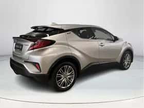Toyota C-HR (2023) thumbnail 5
