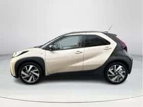 Toyota Aygo X (2024) thumbnail 2