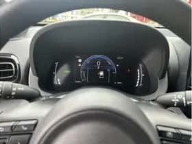 Toyota Yaris Cross (2025) thumbnail 23