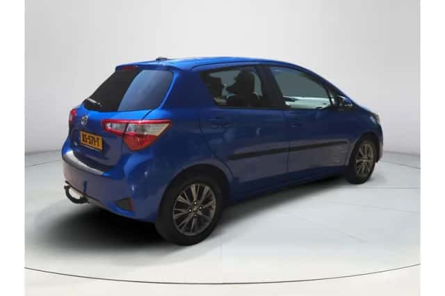Toyota Yaris (2019) thumbnail 5