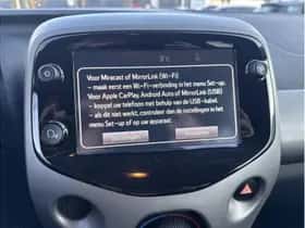 Toyota Aygo (2018) thumbnail 17