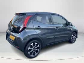Toyota Aygo (2018) thumbnail 5