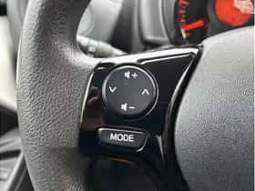Toyota Aygo (2019) thumbnail 19