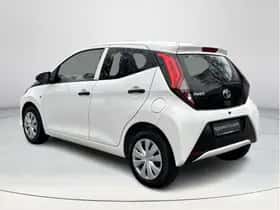 Toyota Aygo (2019) thumbnail 3