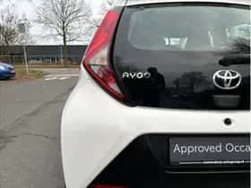 Toyota Aygo (2019) thumbnail 24