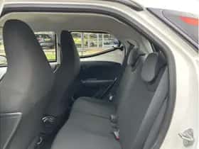 Toyota Aygo (2019) thumbnail 10