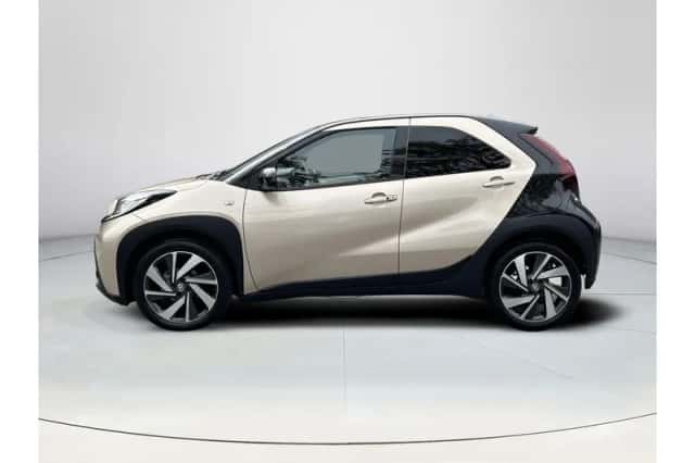 Toyota Aygo X (2024) thumbnail 2