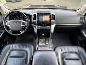 Toyota Land Cruiser (2012) thumbnail 15