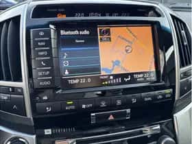 Toyota Land Cruiser (2012) thumbnail 18