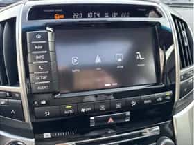 Toyota Land Cruiser (2012) thumbnail 22