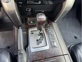 Toyota Land Cruiser (2012) thumbnail 24