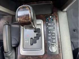 Toyota Land Cruiser (2012) thumbnail 25