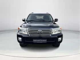 Toyota Land Cruiser (2012) thumbnail 8