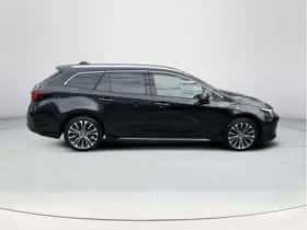 Toyota Corolla (2025) thumbnail 6