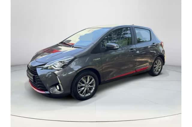 Toyota Yaris (2017) thumbnail 1