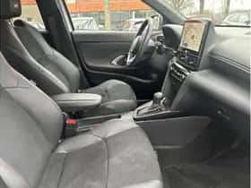 Toyota Yaris Cross (2024) thumbnail 25