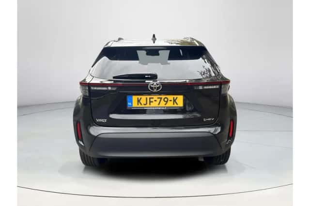 Toyota Yaris Cross (2025) thumbnail 4