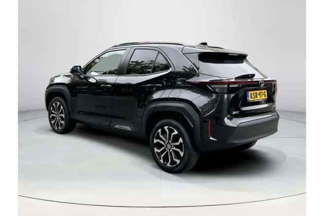 Toyota Yaris Cross (2025) thumbnail 3