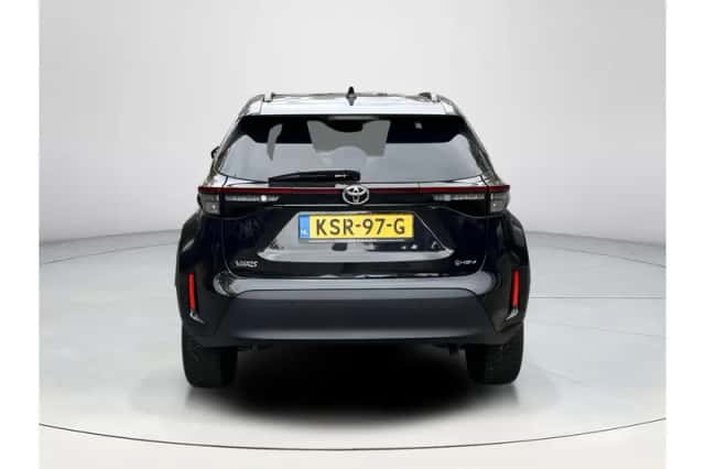 Toyota Yaris Cross (2025) thumbnail 4