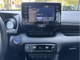 Toyota Yaris (2021) thumbnail 18