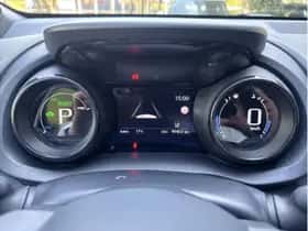 Toyota Yaris (2021) thumbnail 25