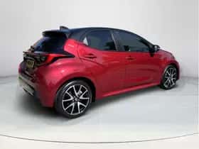 Toyota Yaris (2021) thumbnail 5