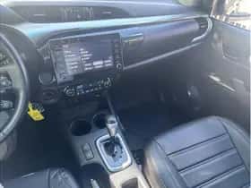 Toyota Hilux (2022) thumbnail 15