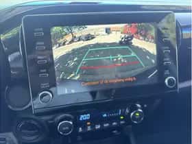Toyota Hilux (2022) thumbnail 18