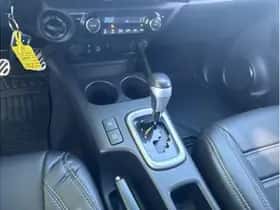 Toyota Hilux (2022) thumbnail 20