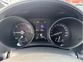 Toyota C-HR (2022) thumbnail 21